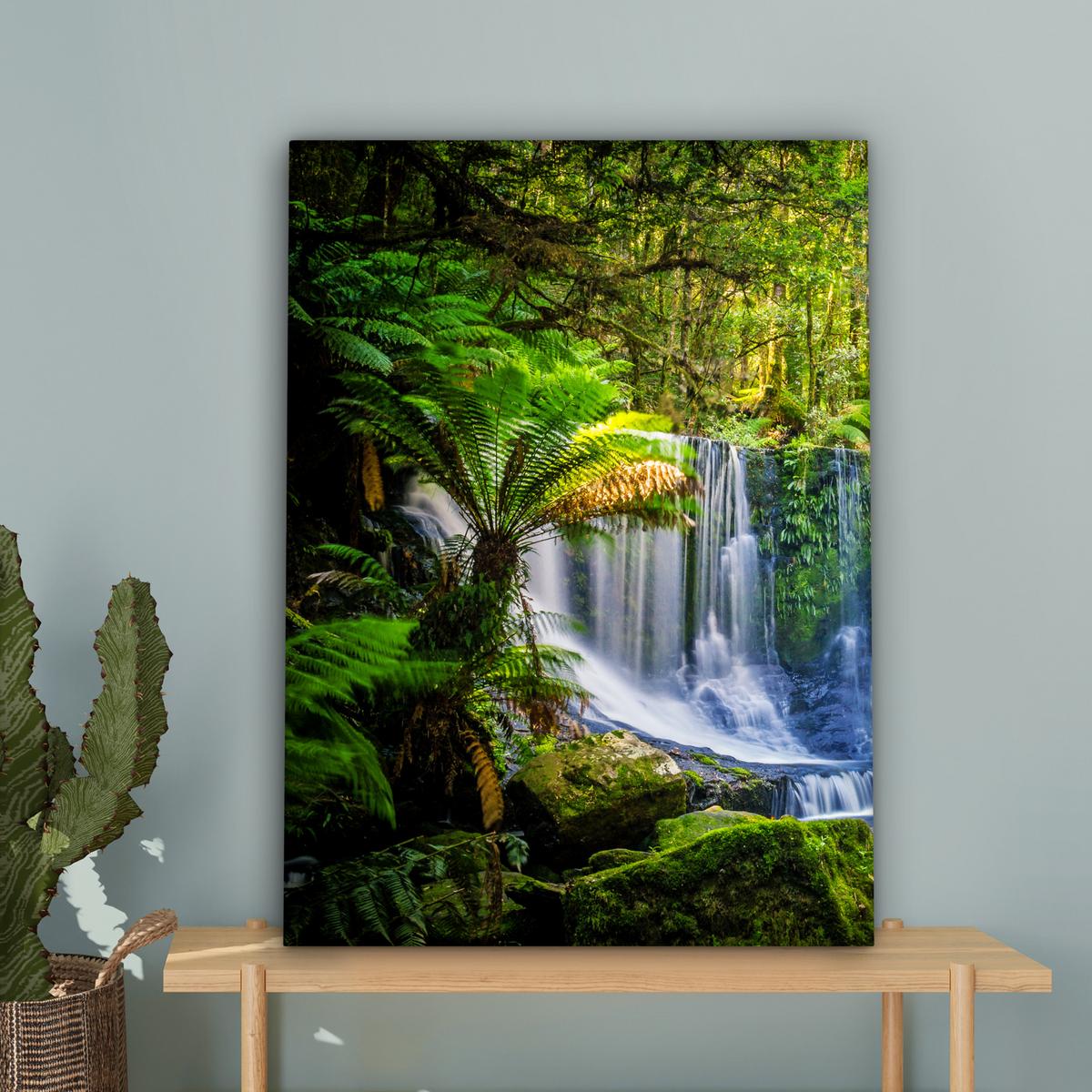 LEINWANDBILD Dschungel - Wasserfall - Australien - Pflanzen - Natur Wandbild Wohnzimmer 60x80 cm - Dunkelgrün, Textil (60/80cm) - MuchoWow