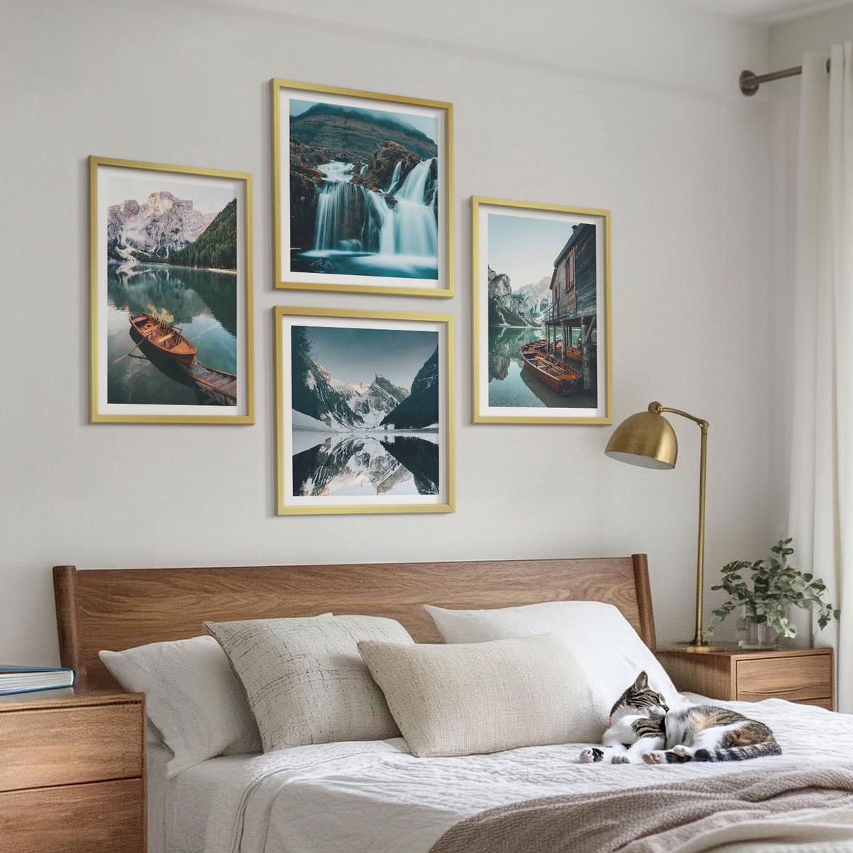 BILDER SET 4er Set - 50x50 cm & 40x60 cm Goldrahmen - Spiegelung der Boote auf Bergseen - Goldfarben, Kunststoff (50/50cm) - TULUP