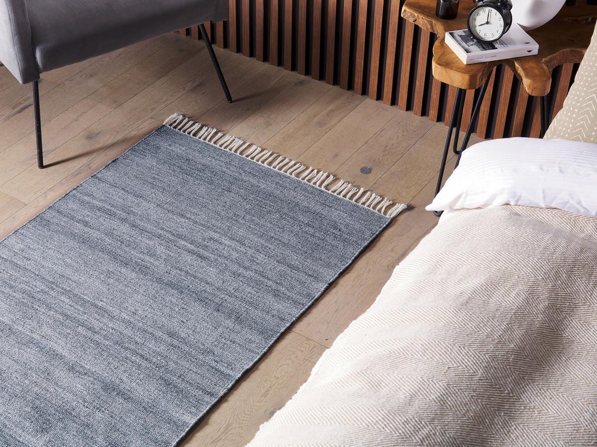 TEPPICH geflochten Malhia 150/80 cm - Grau, Kunststoff (80/150cm) - Beliani