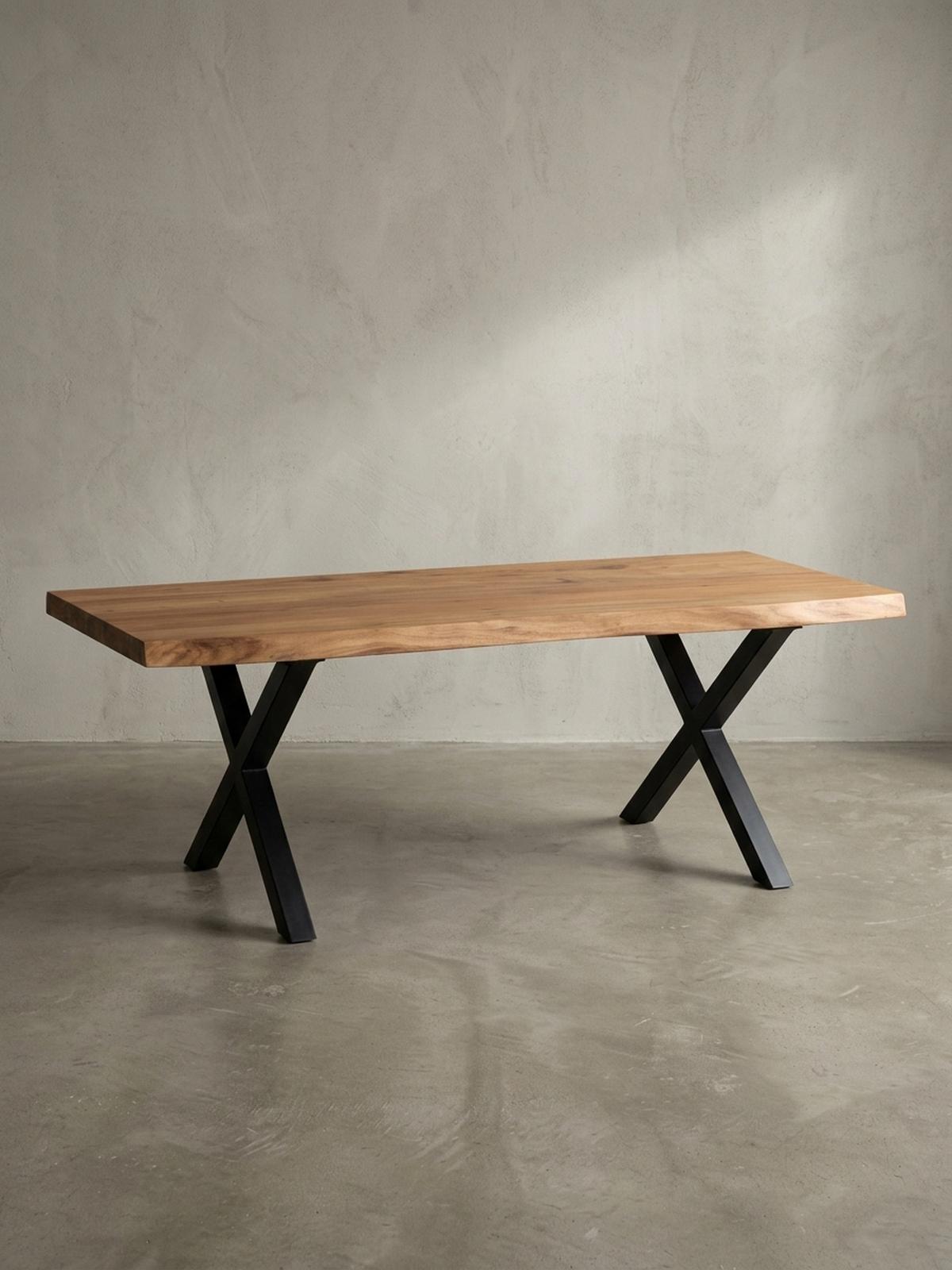 COUCHTISCH Braun Massivholz Akazie Baumkante 120x60x46cm, Metallbeine X-Form - Schwarz/Akaziefarben, Holz/Metall (60/120/46cm) - KADIMA DESIGN