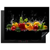 HERDABDECKPLATTE Paprika - Wasser - Gemüse - Schwarz Induktionsmatte 71x52 cm - Multicolor, Kunststoff (71/52/0.2cm) - MuchoWow