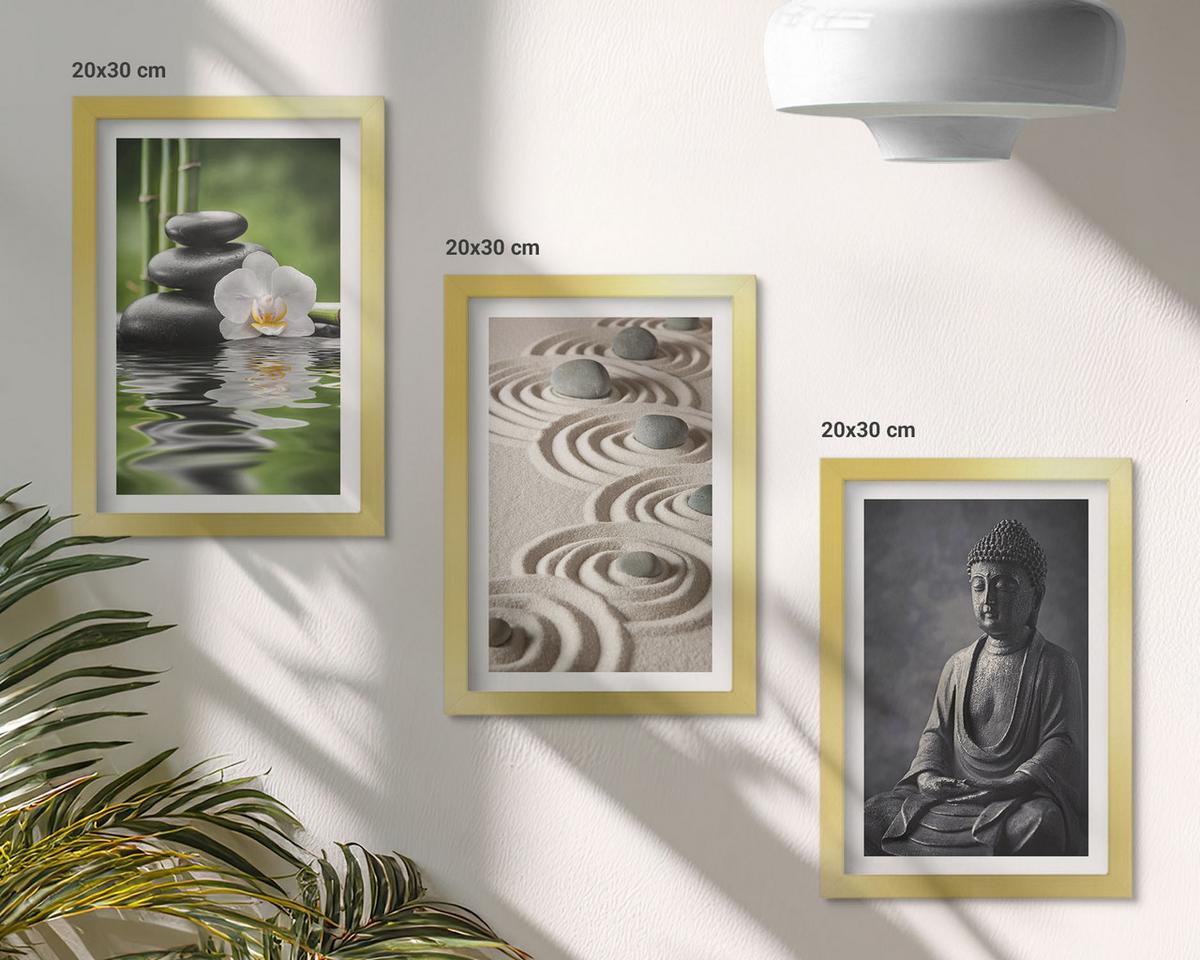 BILDER SET 3er Set - 20x30 cm Goldrahmen - Entspannender Blick auf den Zen-Buddha - Goldfarben, Kunststoff (20/30cm) - TULUP