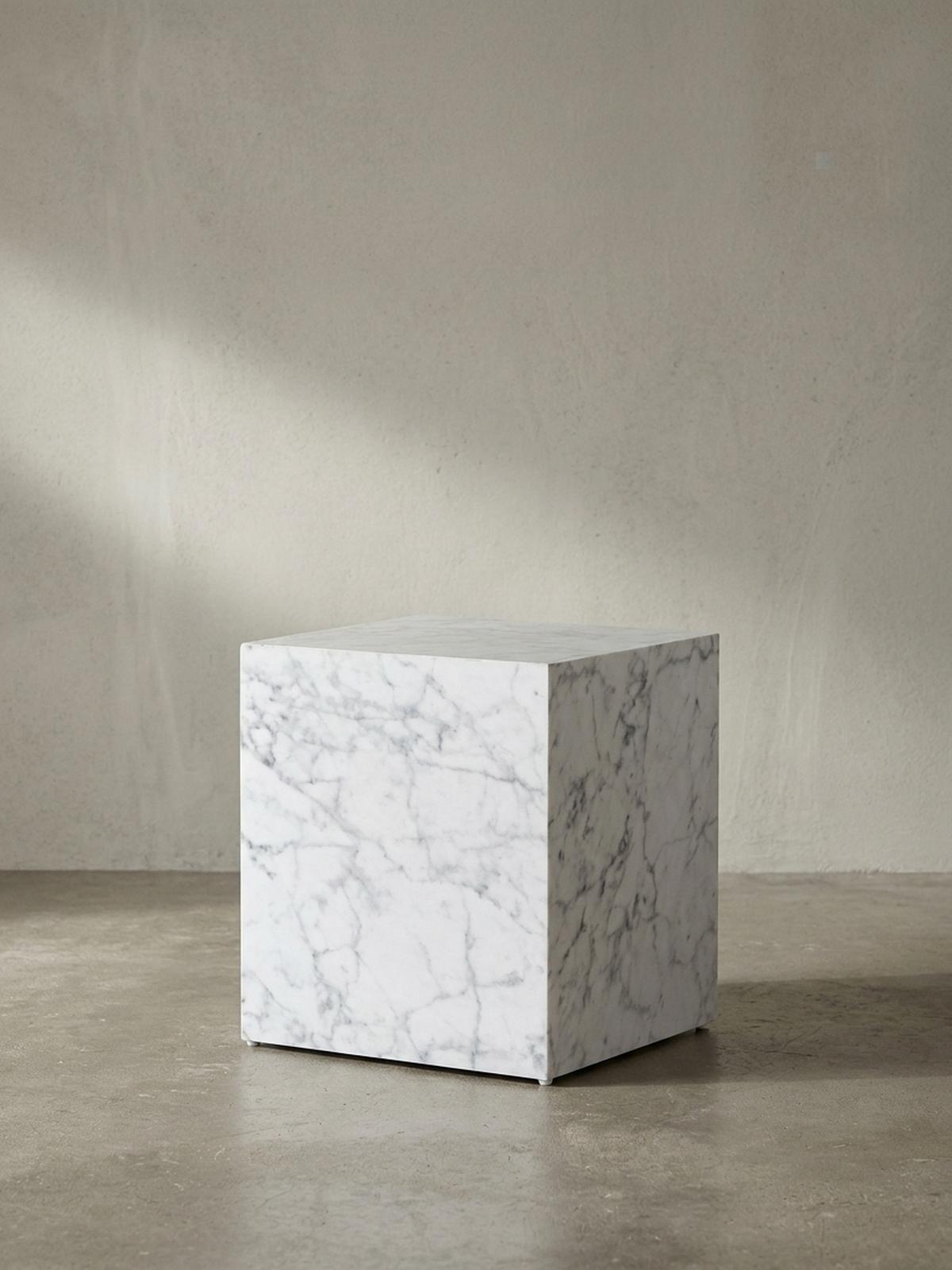 COUCHTISCH MONOBLOC in Hochglanz mit Marmor-Optik, Würfelform, Weiß 40x40x45 cm - Weiß, Holzwerkstoff (40/40/45cm) - KADIMA DESIGN