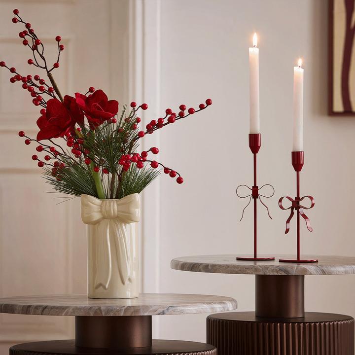 Burgundy Bow Dekoration – Edle Weihnachtsakzente
