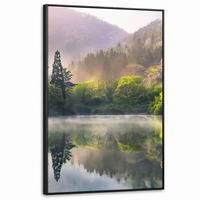 LEINWAND Bilder mit Rahmen - Natur - Bäume - Berge - See - Wasser - 100x150 - Hellgrün, Textil (100/150cm) - MuchoWow