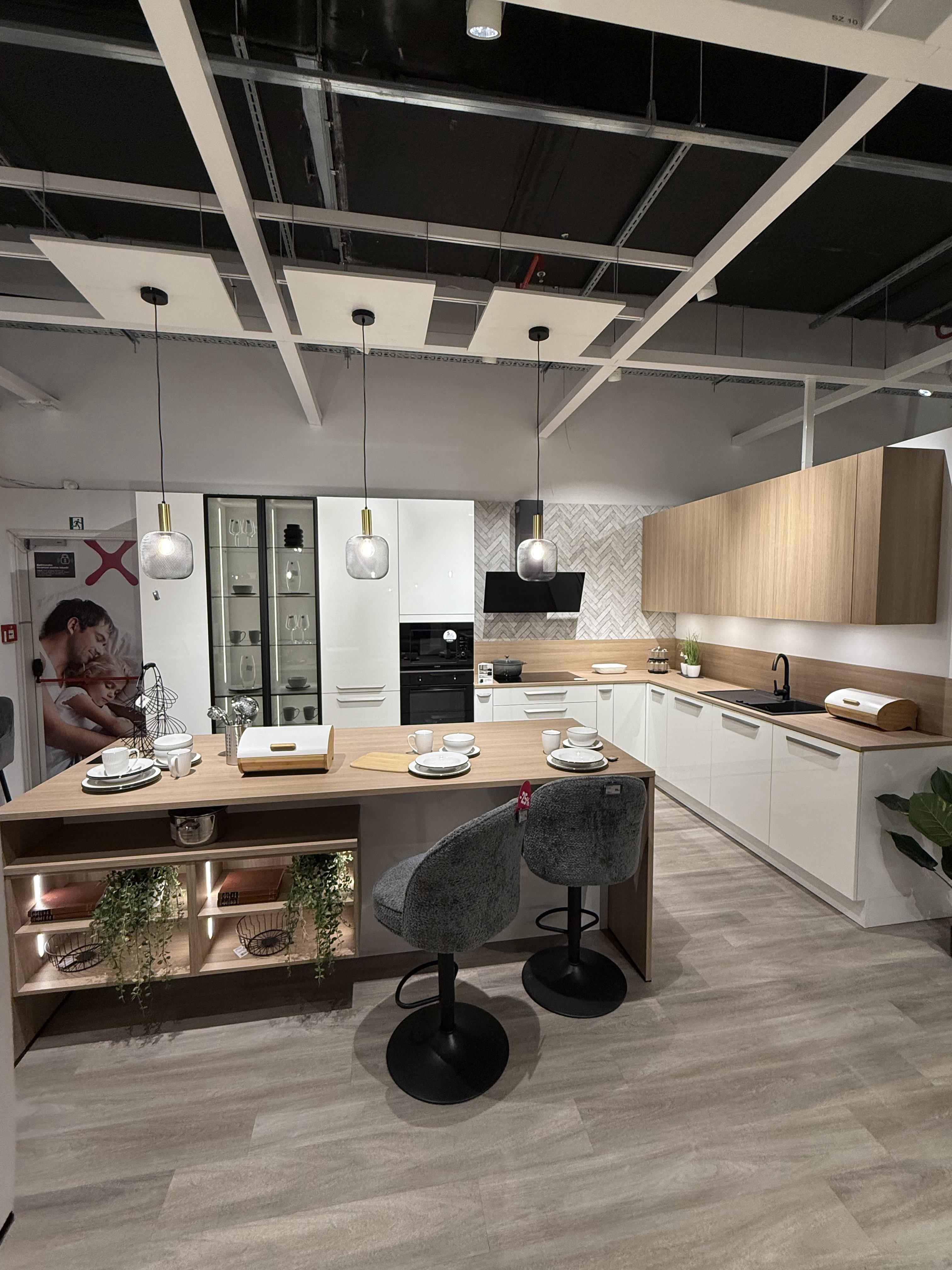 KUHINJSKI OTOK FINELACK