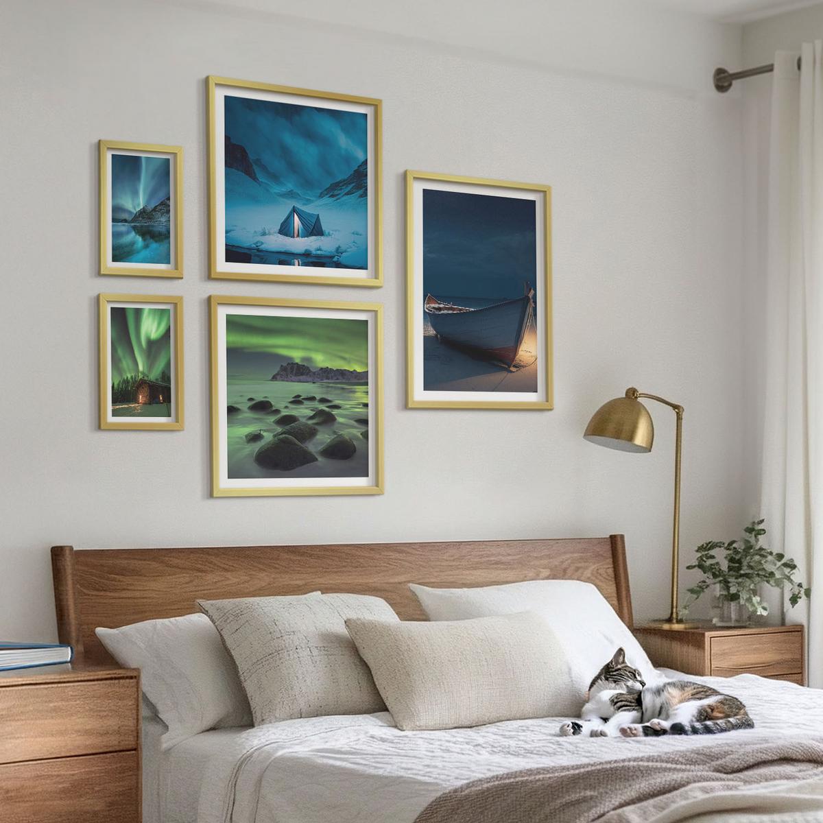BILDER SET 5er Set - 50x50 cm & 20x30 cm & 40x60 cm Goldrahmen - Winterlandschaften, Nordlichter, Berge - Goldfarben, Kunststoff (40/60cm) - TULUP