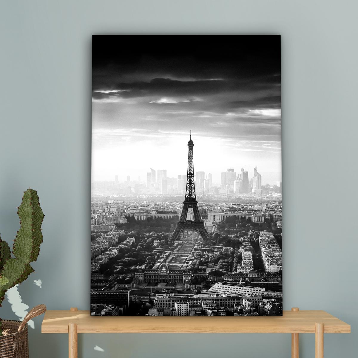 LEINWANDBILD Paris - Skyline - Eiffelturm - Stadt - Wolken Wanddeko Schlafzimmer 60x90 cm - Dunkelgrau, Textil (60/90cm) - MuchoWow
