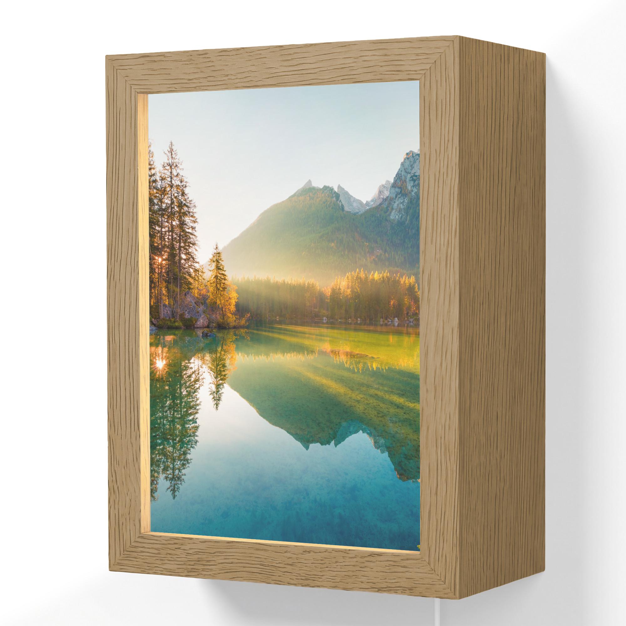 WANDLEUCHTE See - Wald - Berge - Natur - Sonne - Landschaft 15x20 cm - Grün, Holzwerkstoff (15/20/8cm) - OnlyWow