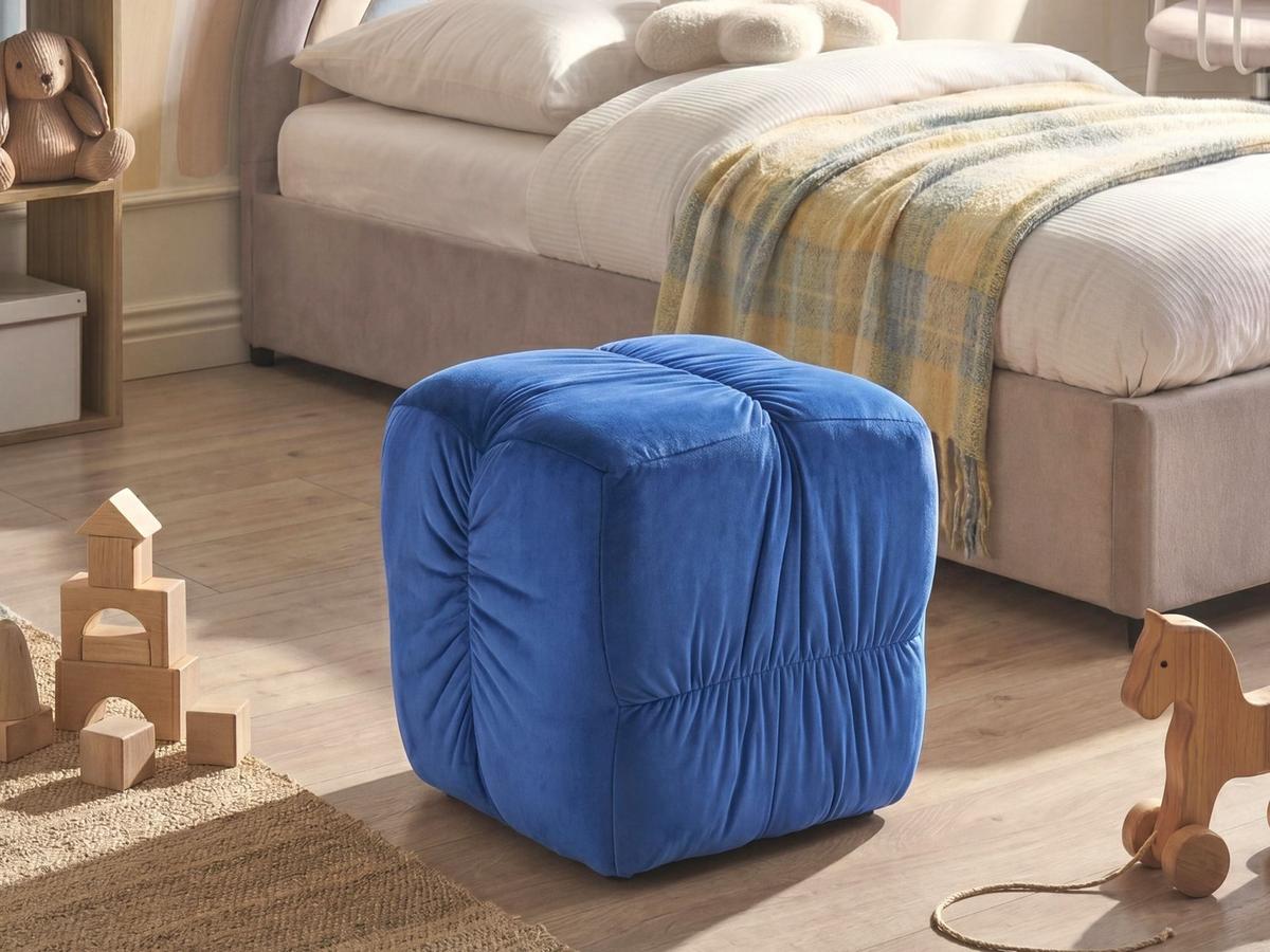 POUF Samtstoff Blau Turley - Blau, Textil (57/38/57cm) - Beliani