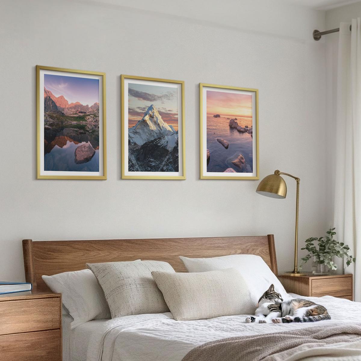 BILDER SET 3er Set - 40x60 cm Goldrahmen - Berglandschaften im Hintergrund - Goldfarben, Kunststoff (40/60cm) - TULUP
