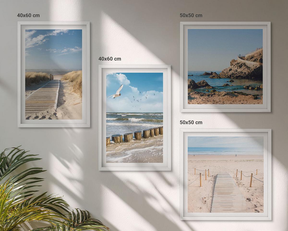 BILDER SET 4er Set - 50x50 cm & 40x60 cm Weißer Rahmen - Strand, Sand, Wellen, Himmel, Vögel - Weiß, Kunststoff (50/50cm) - TULUP