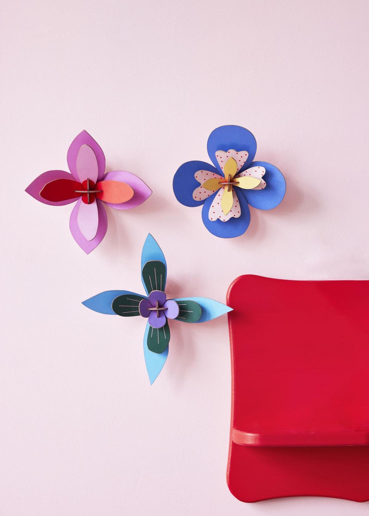 WANDDEKO Leucht Papierblume 4/19.5 cm - Multicolor, Wellpappe (4/19.5/19cm) - Studio Roof