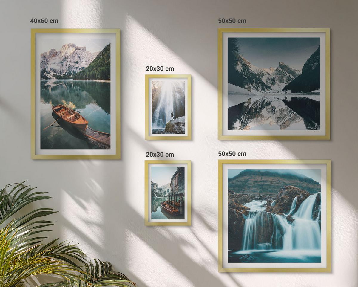 BILDER SET 5er Set - 50x50 cm & 20x30 cm & 40x60 cm Goldrahmen - Spiegelung der Boote auf Bergseen - Goldfarben, Kunststoff (40/60cm) - TULUP