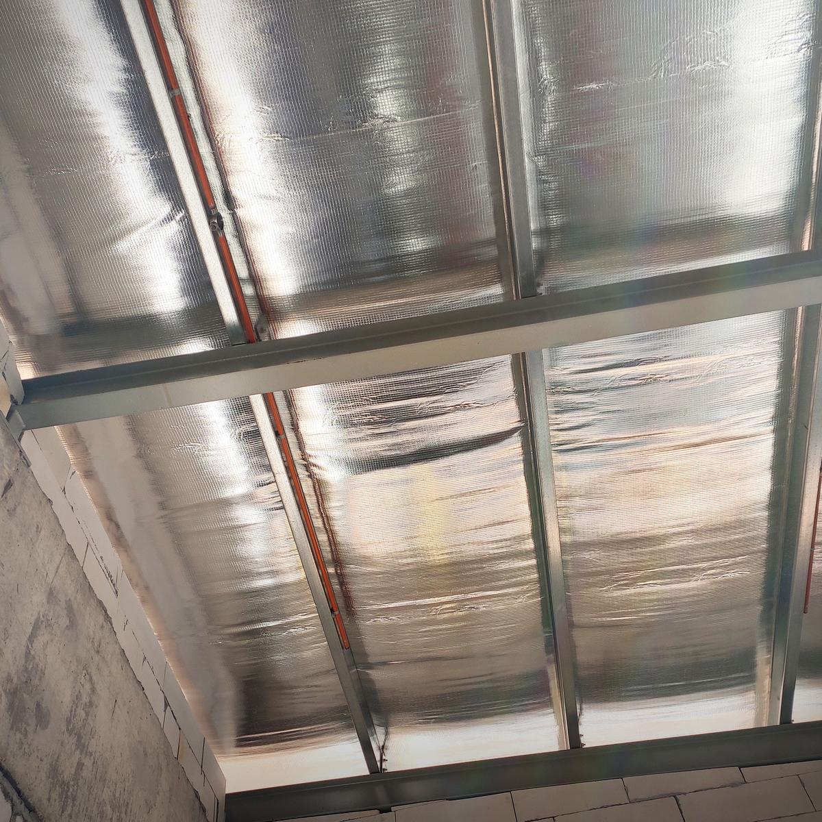 ISOLIERFOLIE 1 x 10 m für Wärmedämmung und Kälteschutz Doppelseitige Alu-Dämmfolie 6mm Dicke - Silberfarben, Kunststoff/Metall (100/0.6/1000cm) - ECD-Germany