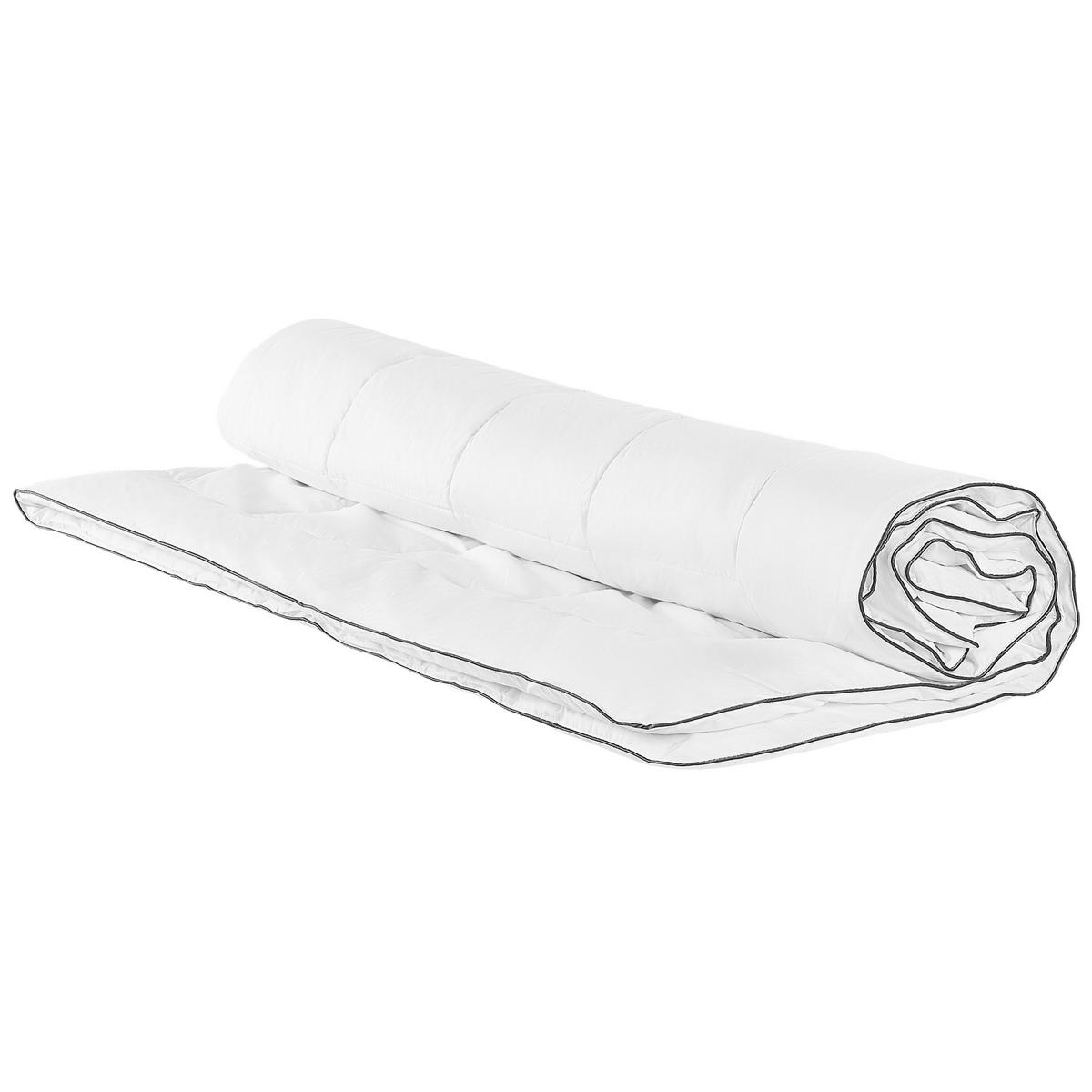 BETTDECKE Mikrofaser Mittelwarm 135/200 cm Koutra - Weiß, Textil (200/135cm) - Beliani