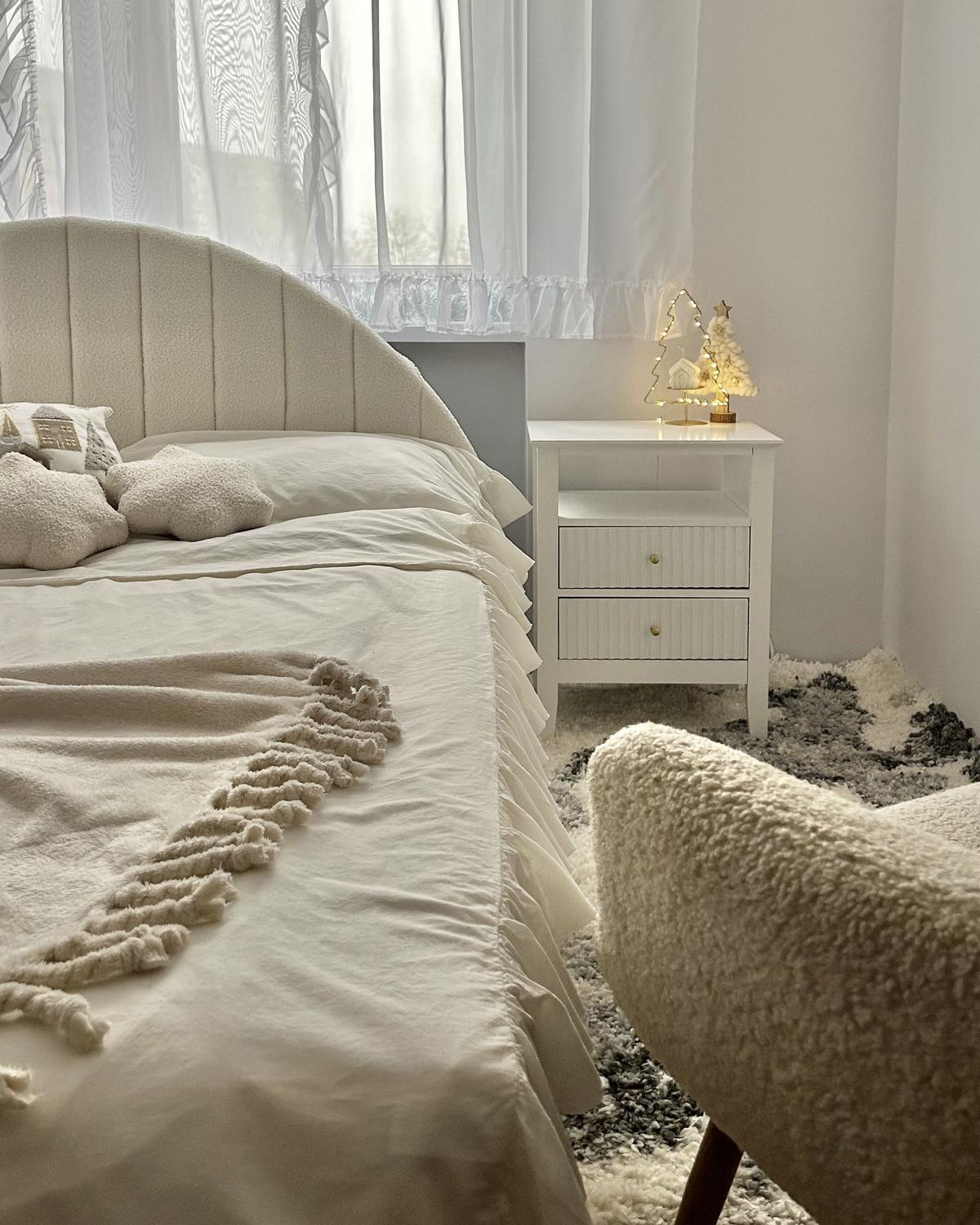 BETT mit Stauraum 180/200 cm Cremeweiß Chadenet - Weiß, Textil (180/200cm) - Beliani