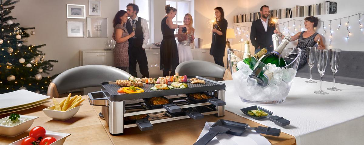 GRILL RACLETTE 04 1504 0011 WMF - kolor stalowy/czarny, Design, metal (24,1/54,5/13cm) - WMF