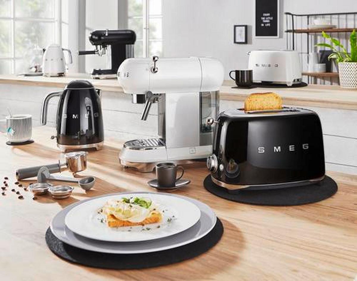 CZAJNIK ELEKTRYCZNY SMEG KLF03BLEU - czarny, Basics, metal (22,3/24,8/17,1cm) - SMEG