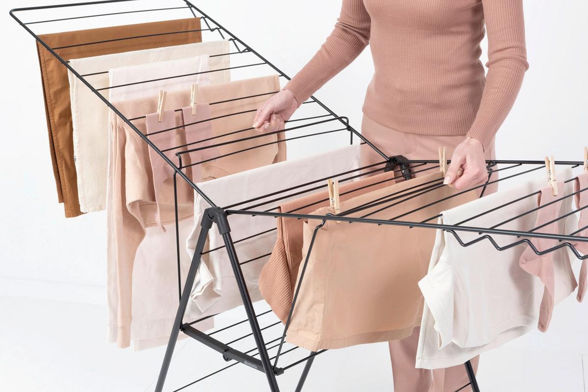 SUSZARKA STOJĄCA 403460 - czarny, Basics, metal (59.2/98.4/5cm) - Brabantia