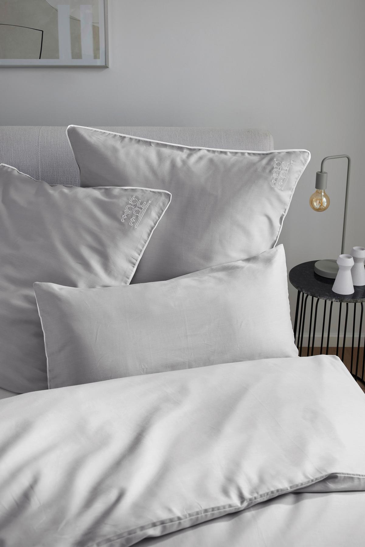 POŚCIEL 5083-810 BUGATTI - kolor srebrny, Basics, tkanina (155/220cm) - Bugatti