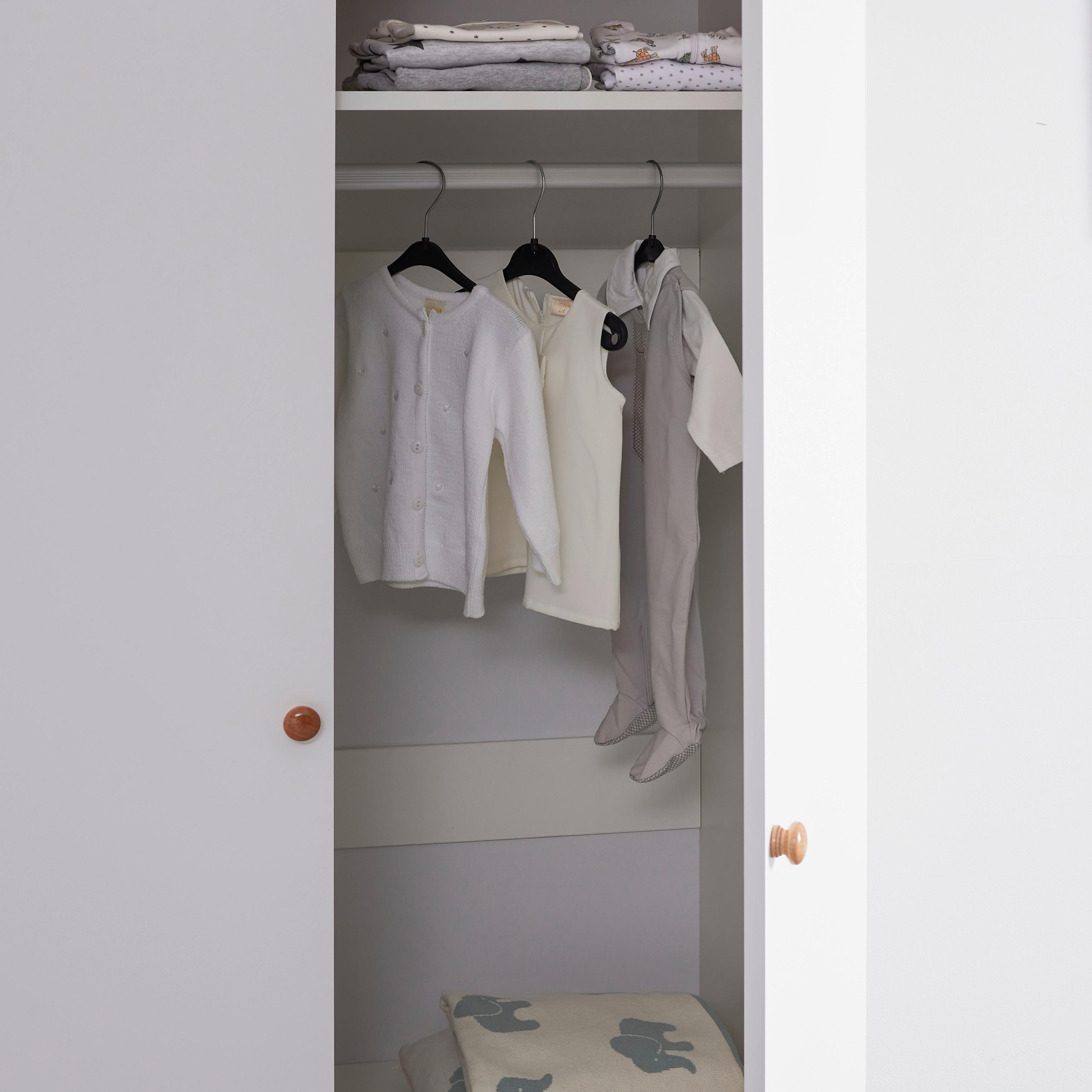 Kleiderschrank Lou ca.100 x 194 cm Kiefer teilmassiv - Weiß/Kieferfarben, MODERN, Holz (100/194/58cm) - Bessagi Kids