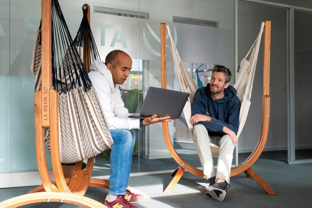 Hängematte Hammock Chair and Stand Natur/Weiß, 2er Set - Eukalyptusholzfarben/Naturfarben, KONVENTIONELL, Holz/Textil (100/152/92cm) - La Siesta