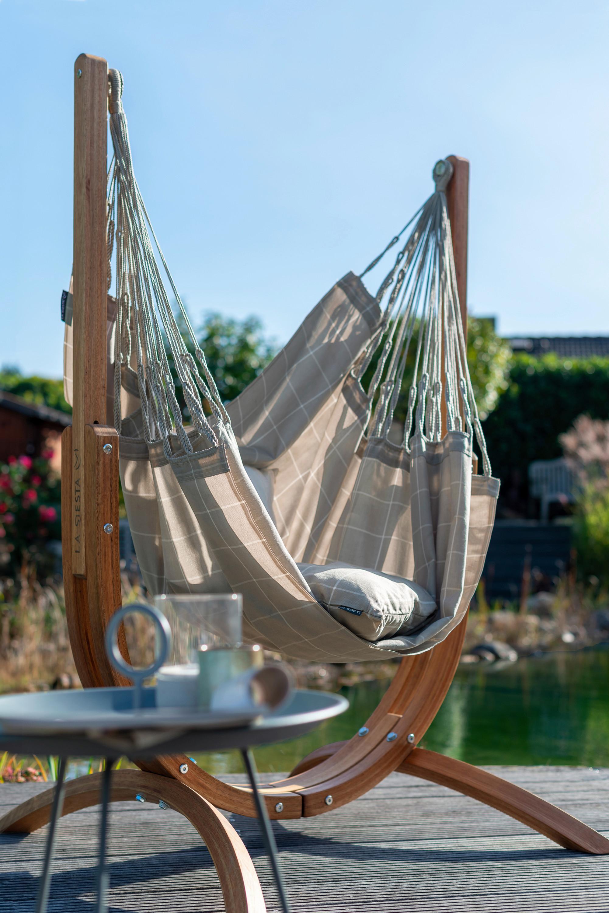 Hängematte Hammock Chair and Stand Grau/Braun - Eukalyptusholzfarben/Grau, KONVENTIONELL, Holz/Textil (100/152/92cm) - La Siesta