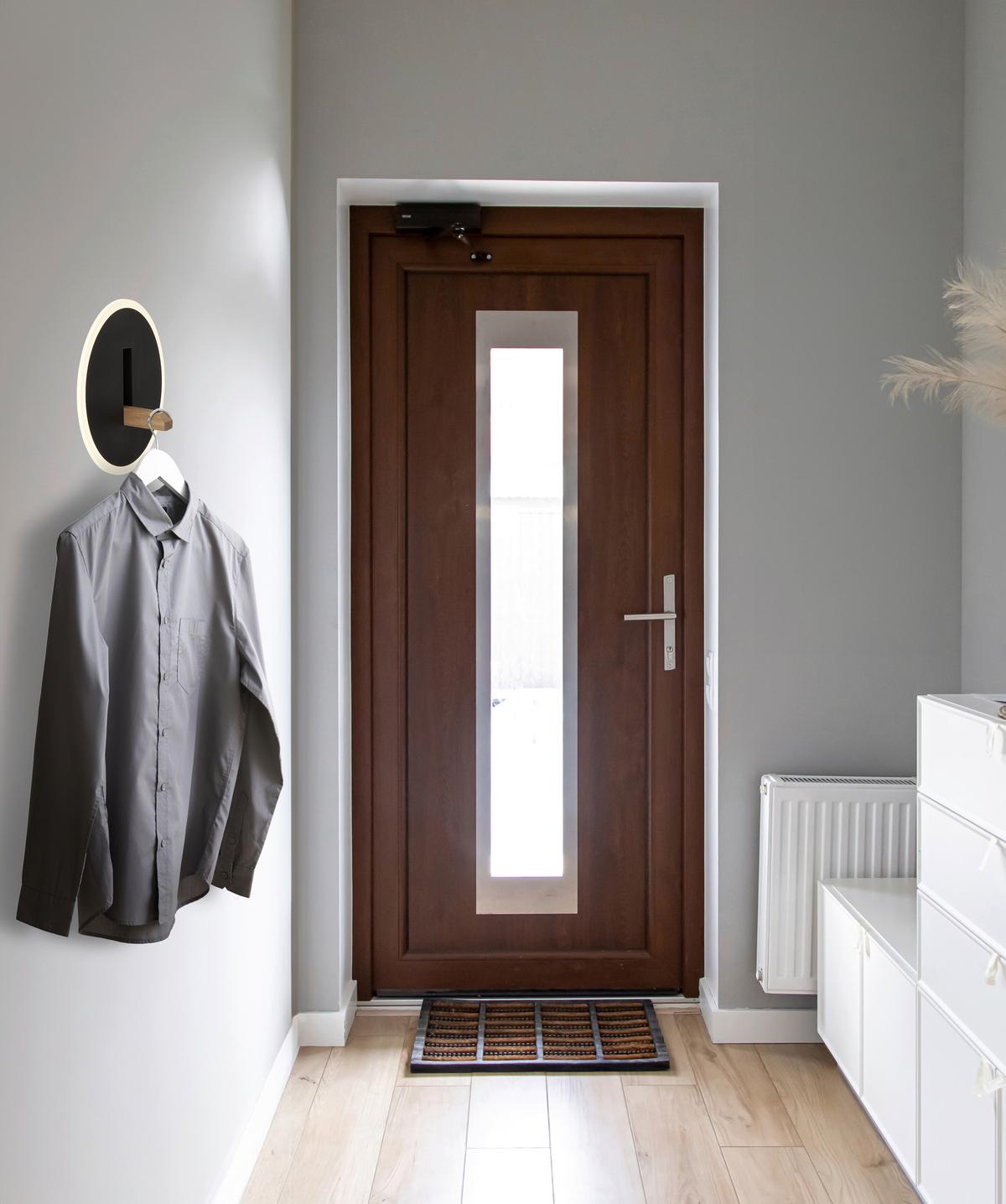 LED-WANDLEUCHTE 78410B AVERY - Weiss/Dunkelbraun, Design, Holzwerkstoff/Kunststoff (20,5/5cm) - Globo