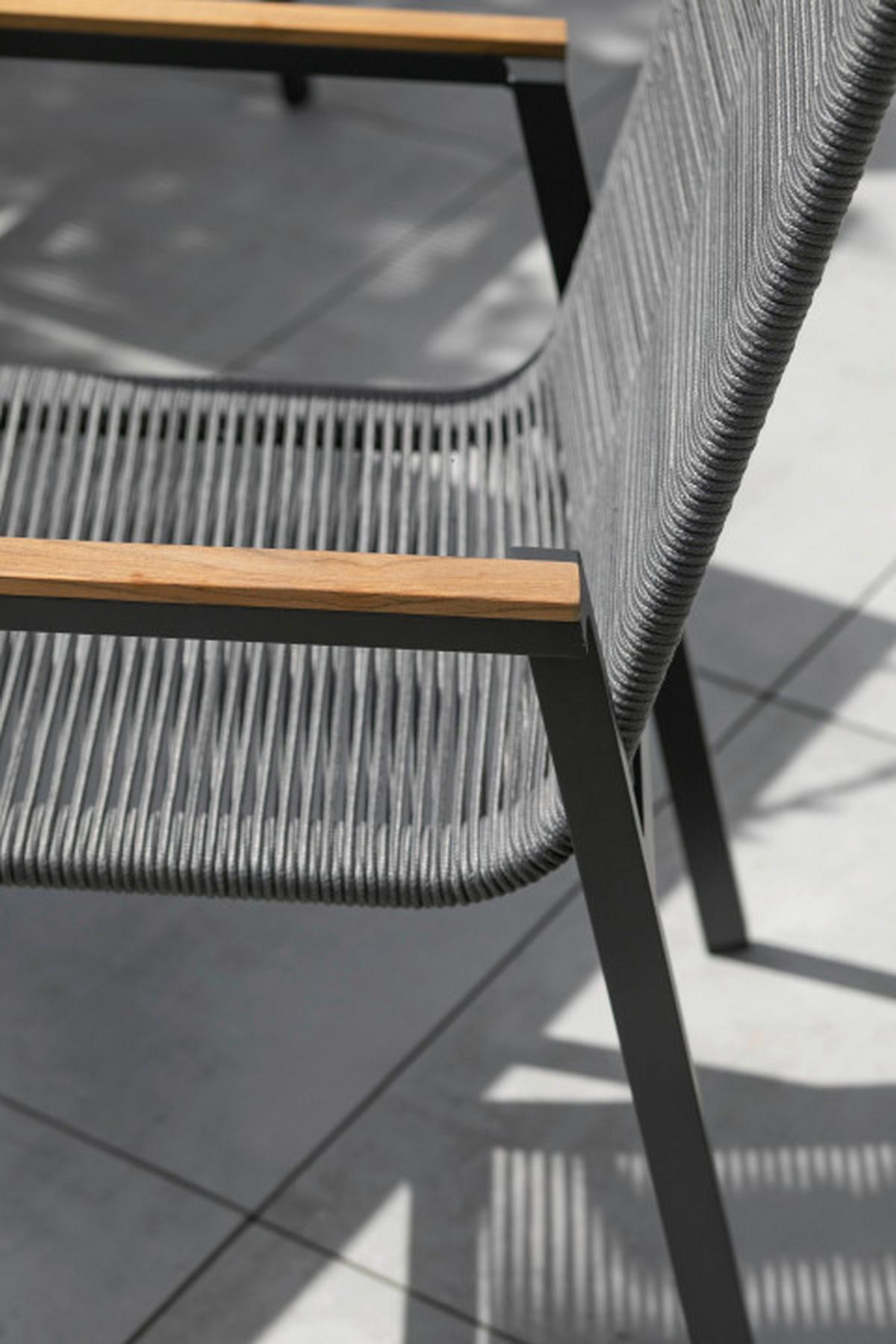 Gartensessel Montana Grau/Teak stapelbar - Grau, Basics, Holz/Kunststoff (55/87/66cm) - Gardenson