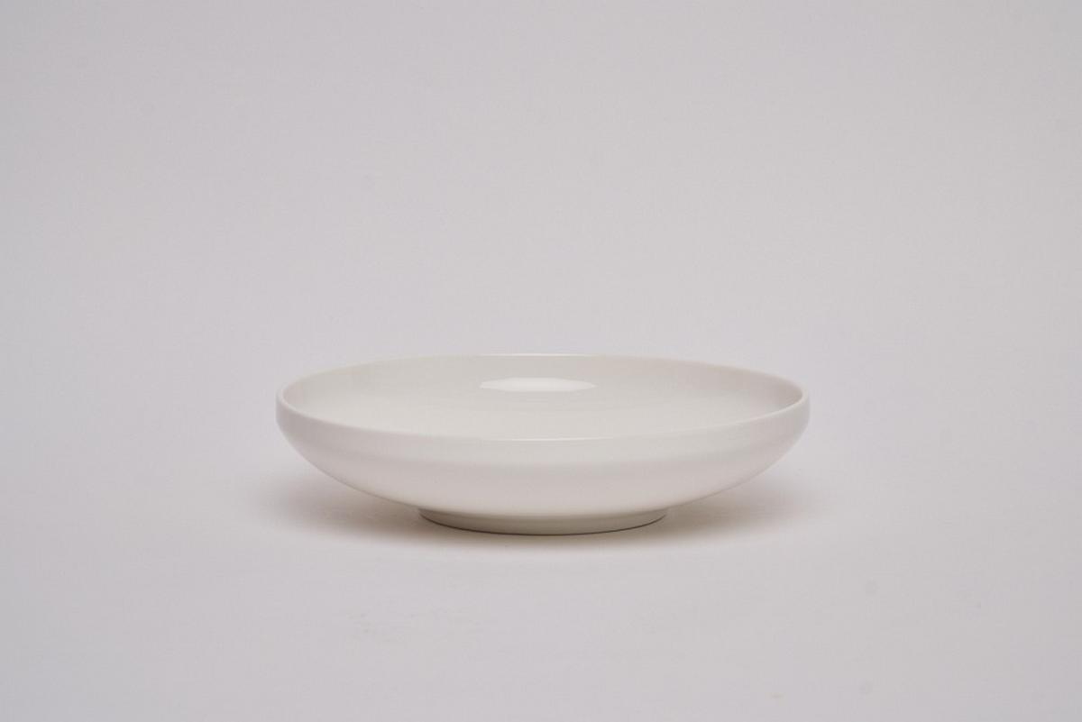 SERWIS OBIADOWO-ŚNIADANIOWY 26245 - biały, Design, ceramika - Novel