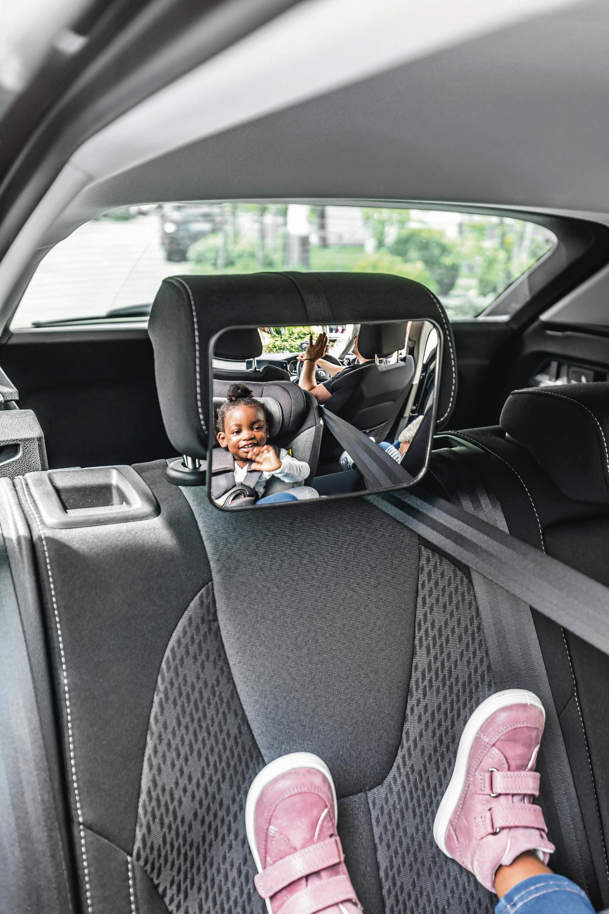 FOTELIK SAMOCHODOWY OBROTOWY SWIFT360S - czarny, Basics, tworzywo sztuczne/tkanina (44/60/50cm) - Osann