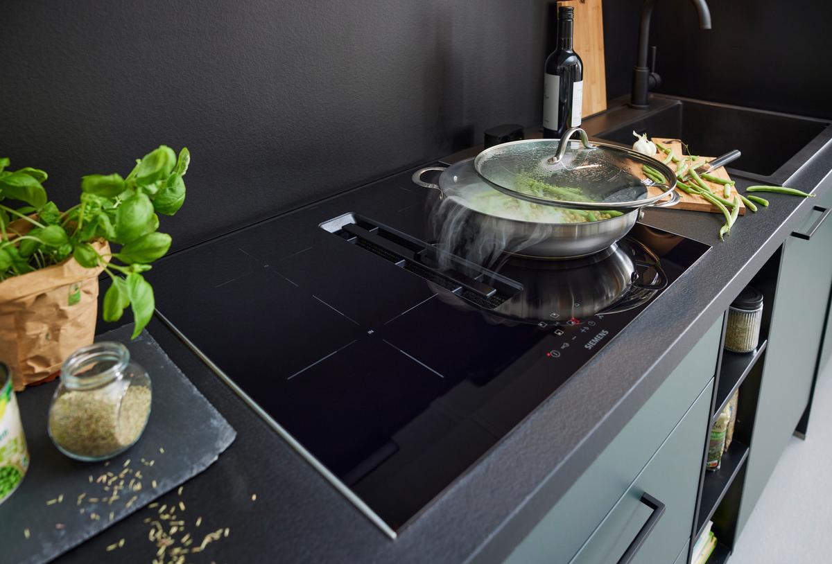 Beépíthető Konyha Clean - fekete/sötétzöld, Modern, faalapú anyag/fém (305cm) - Express-Kuechen