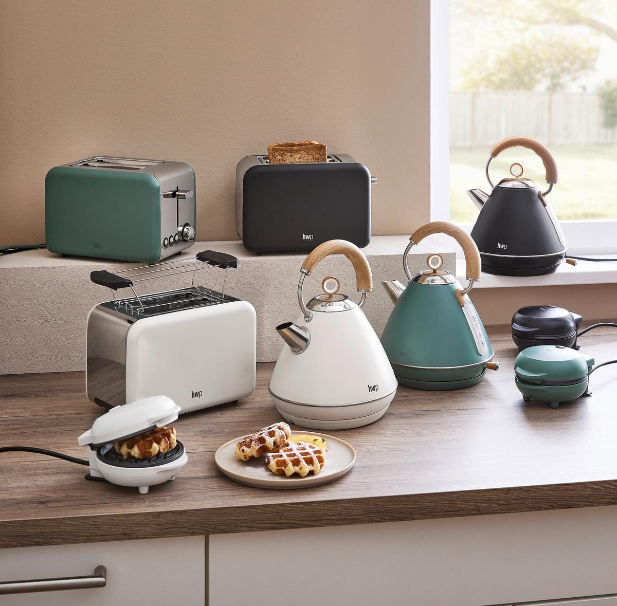 CZAJNIK ELEKTRYCZNY SWK-1115 - kremowy, Basics, tworzywo sztuczne/metal (25/22,5/29,7cm) - Homeware Profession.