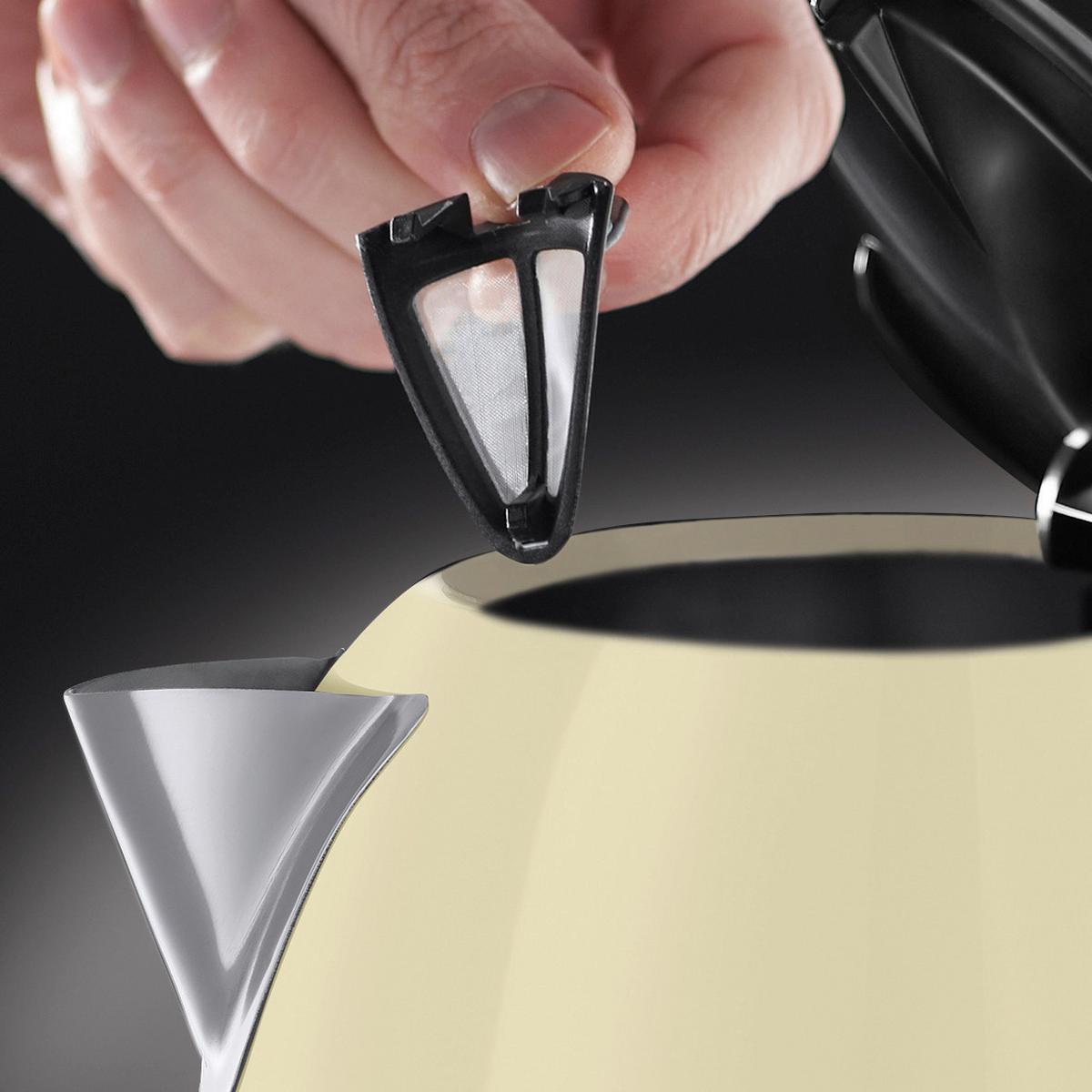 Vízforraló Russell Hobbs Colours Plus+ - krémszínű, Modern, műanyag - Russell Hobbs