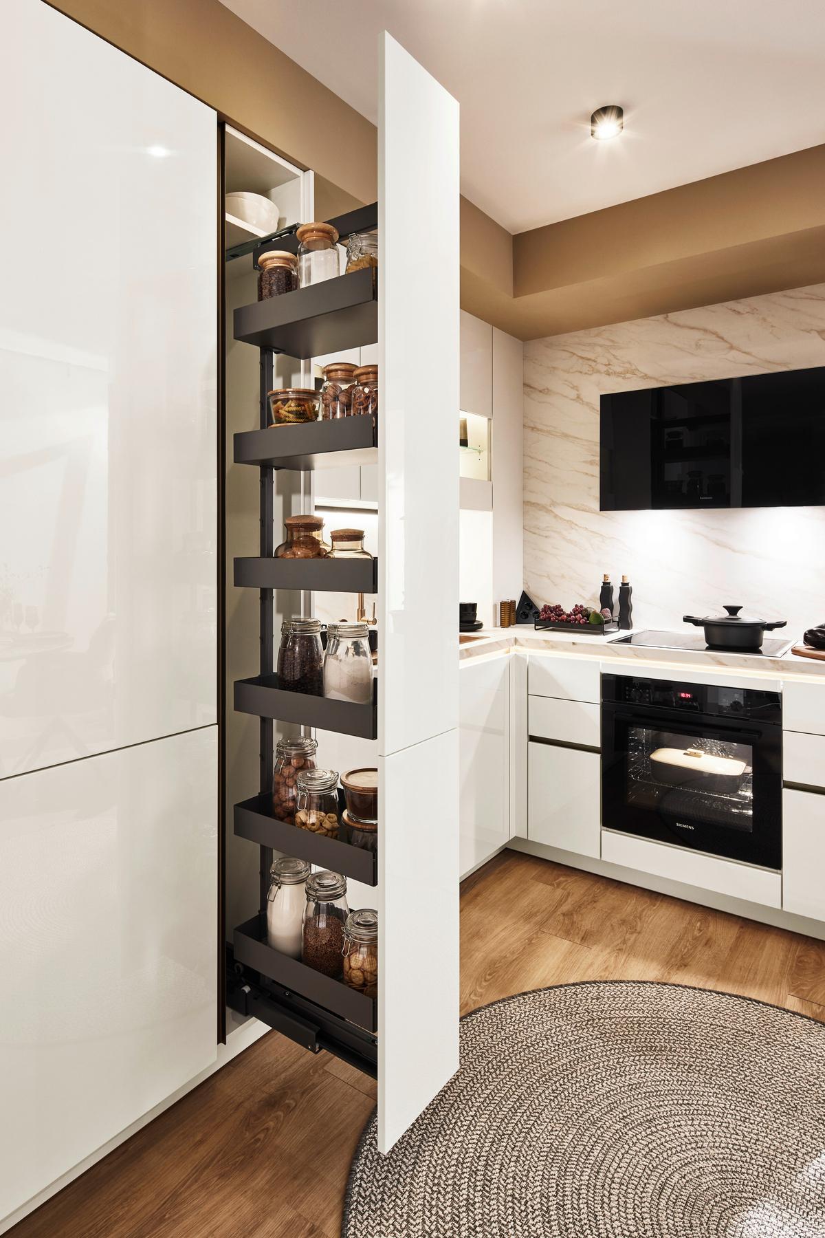 Eckküche Novalux o. Geräte ca. 281x187cm Weiß - Weiß/Bronzefarben, MODERN, Metall (281/187cm) - Nobilia