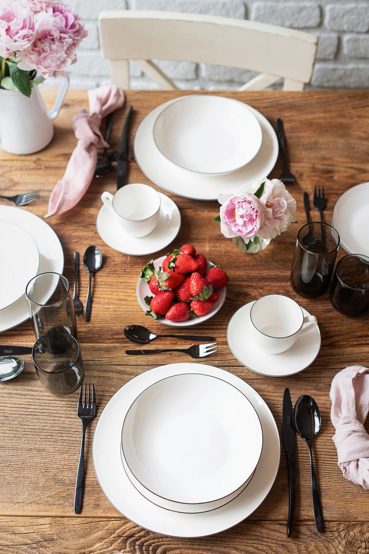 TAFELSERVICE FELISE - Weiss/Schwarz, Trend, Keramik - Mäser