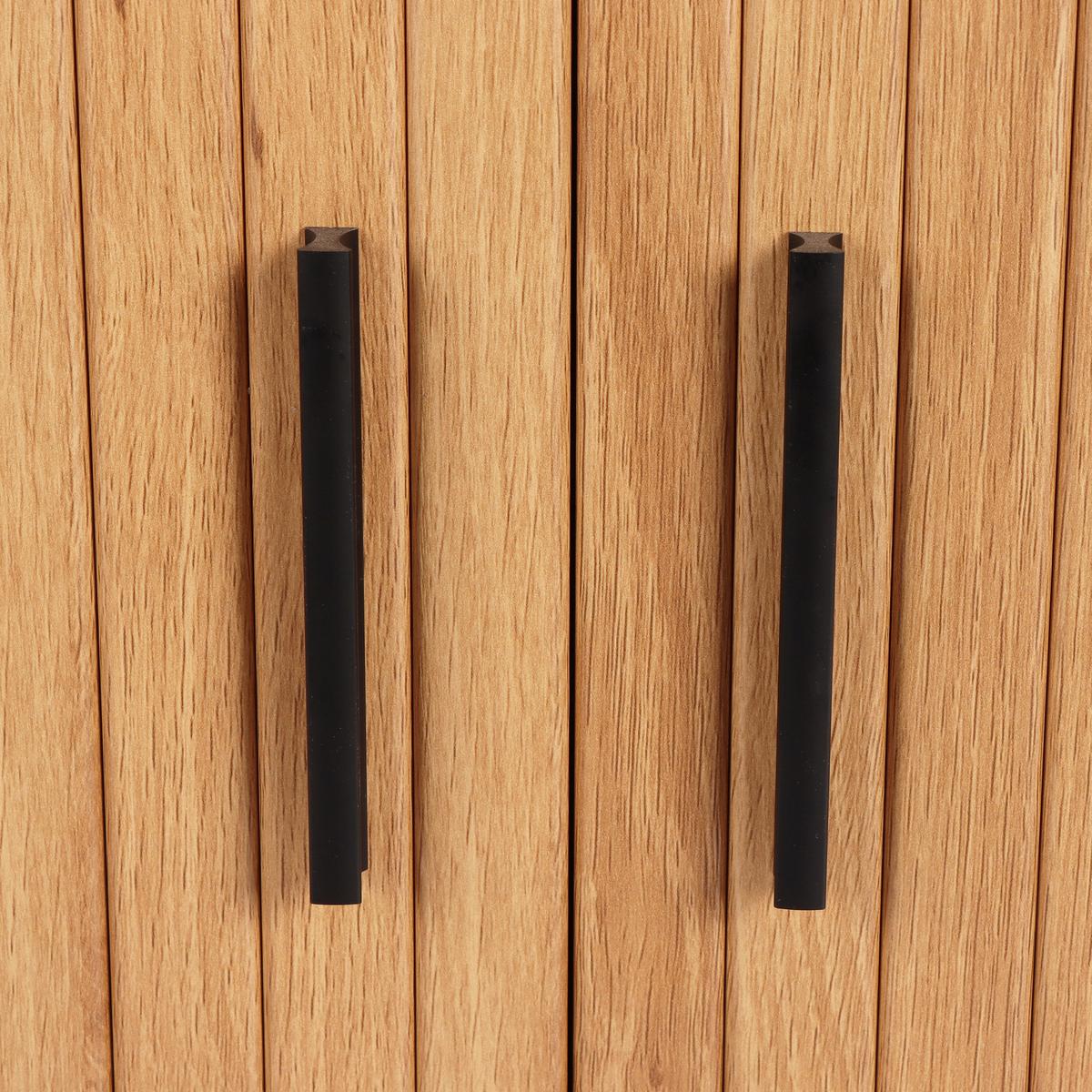 KOMODA NISKA GINI - kolor dębowy/czarny, Design, materiał drewnopochodny/metal (120/55/40cm) - Xora