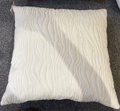 Díszpárna Naomi 45/45 - fehér, textil (45/45cm) - Mömax