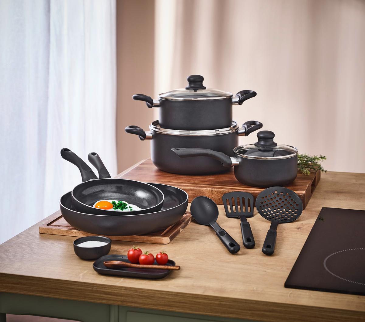ZESTAW GARNKÓW HC20168S8 - czarny/przezroczysty, Basics, tworzywo sztuczne/metal - Homeware Profession.