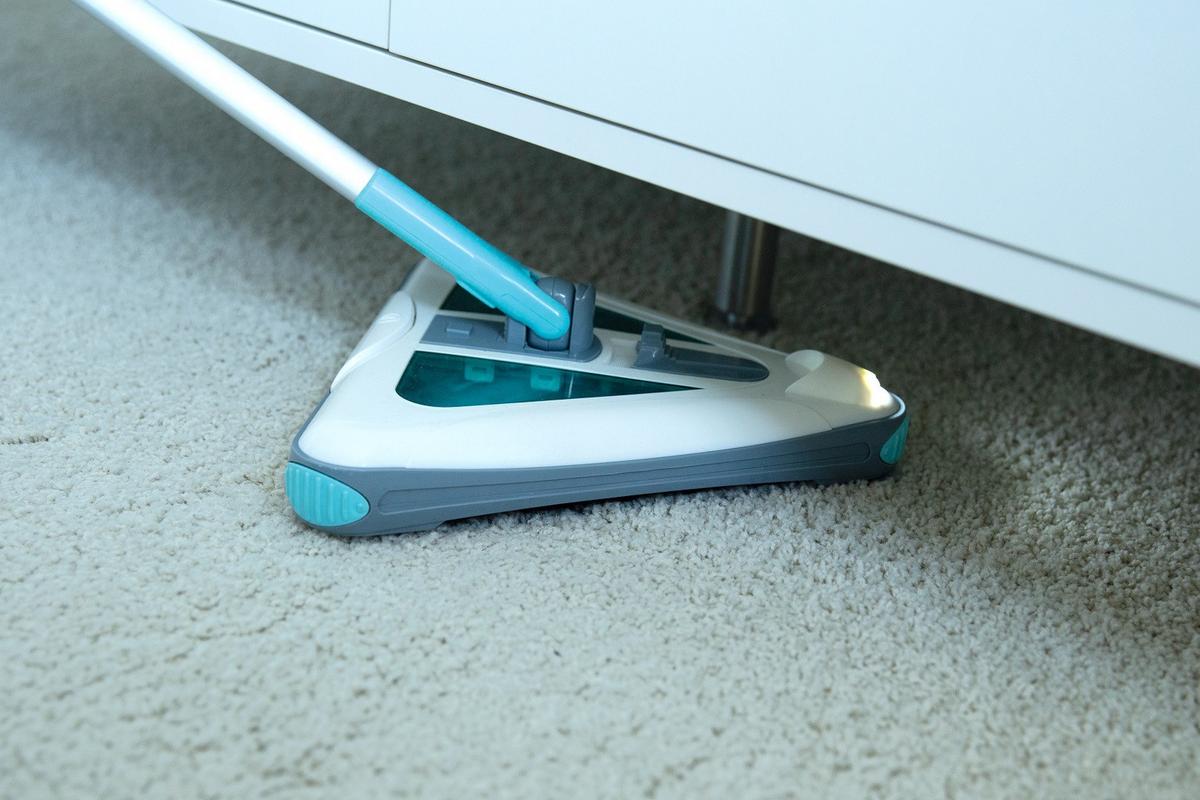 Elektromos Seprű Livington Deeper Sweeper - (30/30/100cm)