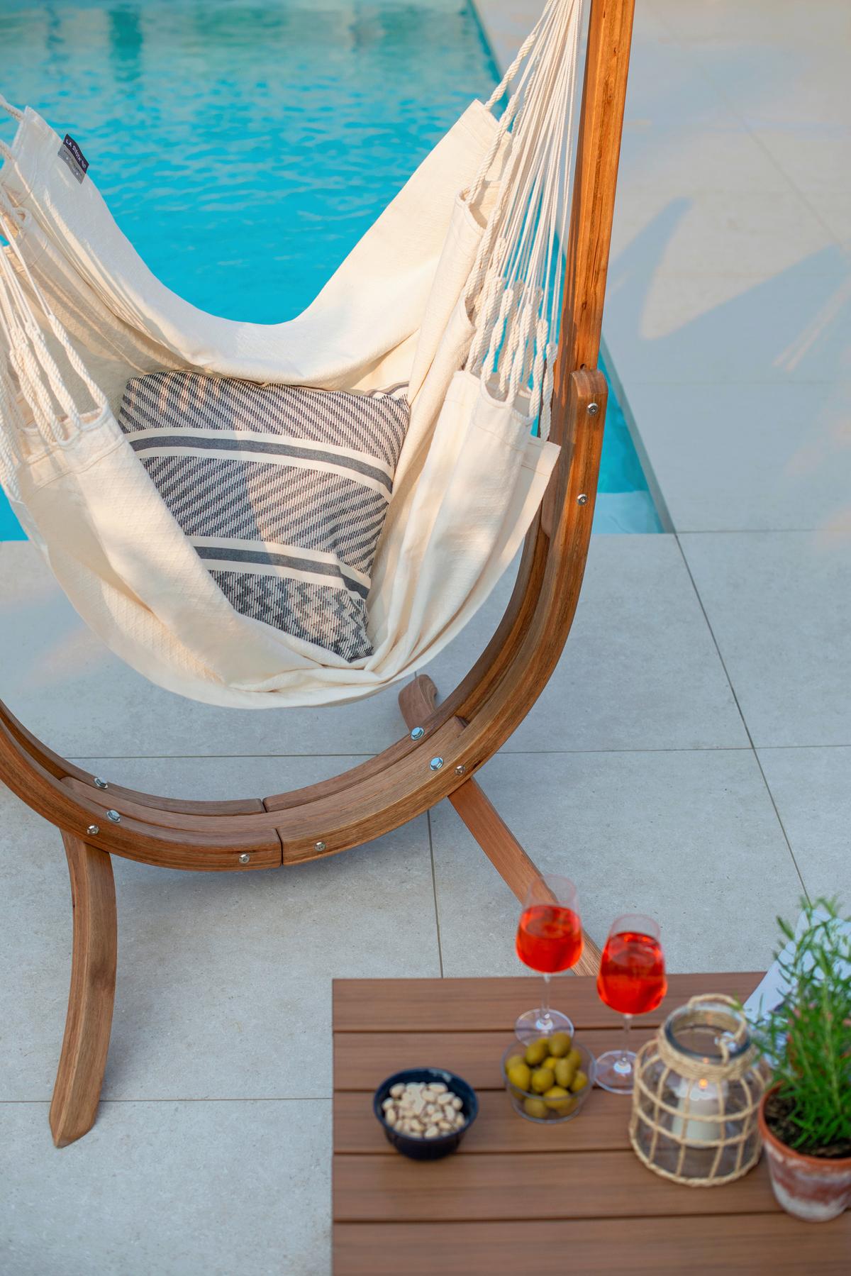 Hängematte Hammock Chair and Stand Natur/Weiß, 2er Set - Eukalyptusholzfarben/Naturfarben, KONVENTIONELL, Holz/Textil (100/152/92cm) - La Siesta