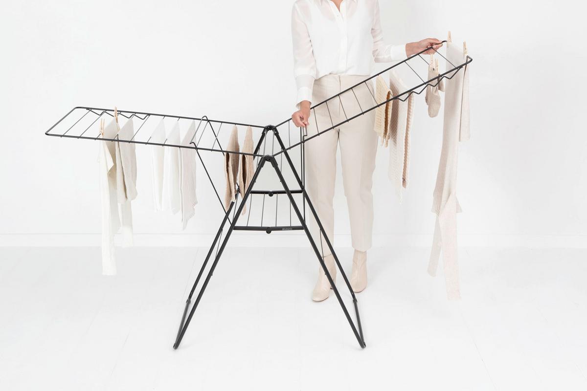 SUSZARKA STOJĄCA 403460 - czarny, Basics, metal (59.2/98.4/5cm) - Brabantia