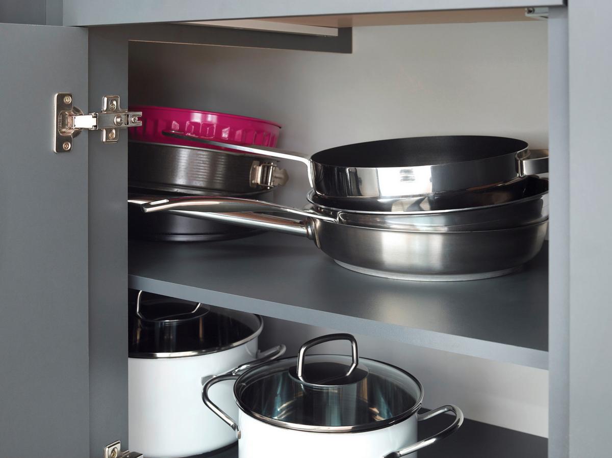 Kotna Kuhinja Z Aparati Oliver, 340x172cm - srebrne barve/siva, Design, kovina/leseni material (340/172cm) - Respekta