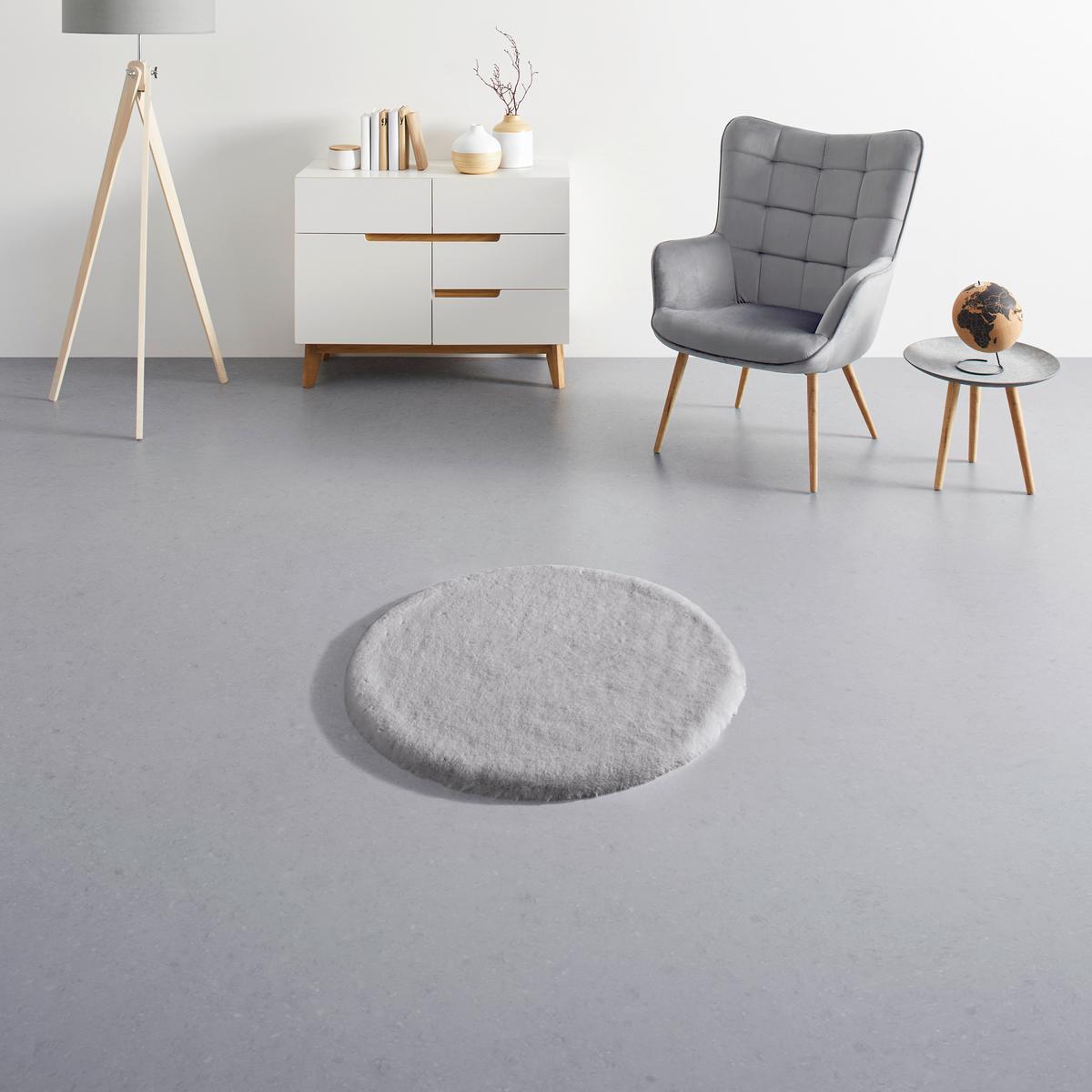 Umetno Krzno Nico 3 - siva, Konvencionalno, krzno (80cm) - Mömax
