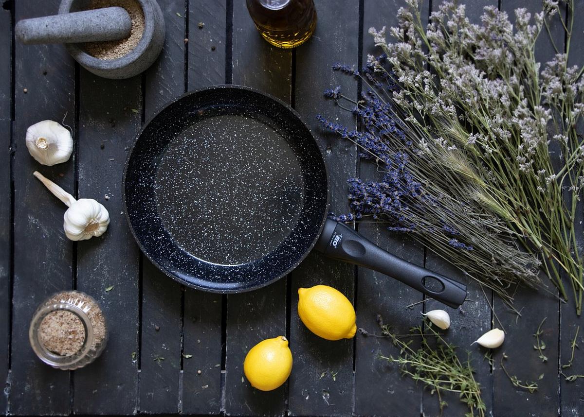 PATELNIA DO SMAŻENIA 59520 ELO - Basics, metal (20cm) - ELO