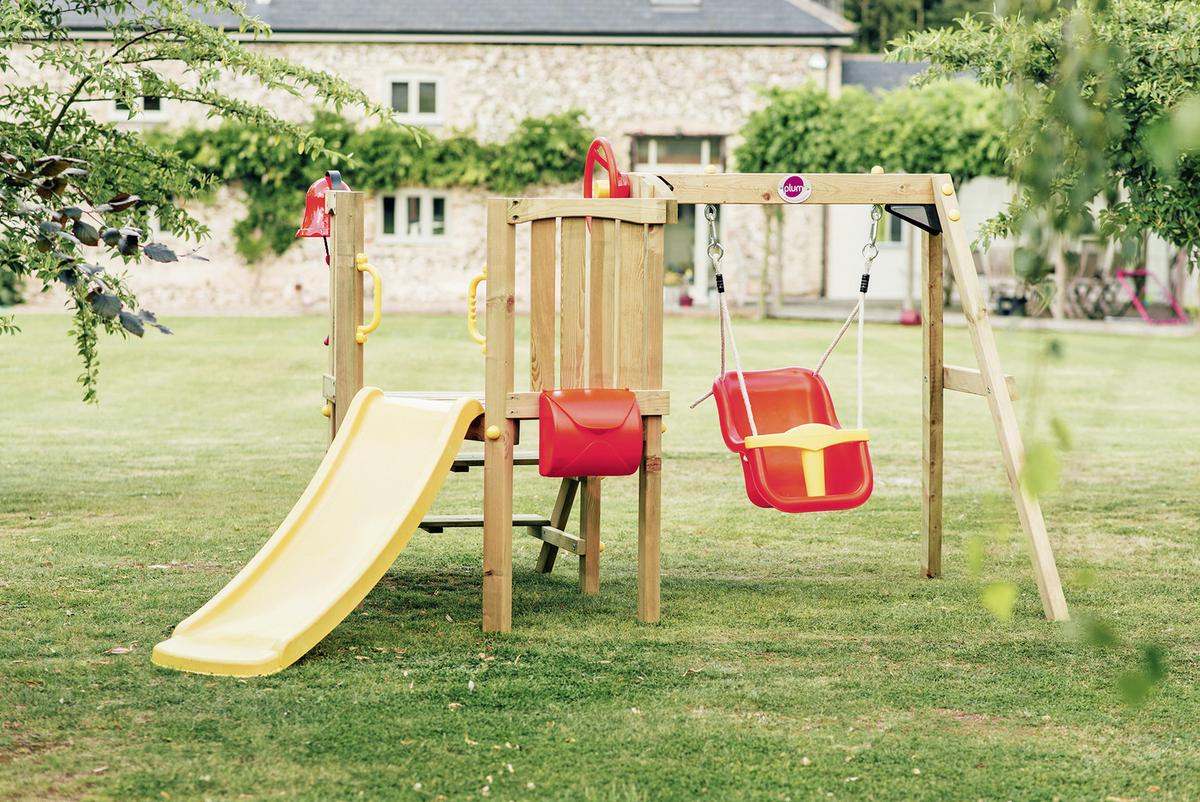 Spielturm Plum aus Holz/Kunststoff - Fichtefarben/Gelb, Basics, Holz/Kunststoff (244/162/123cm)