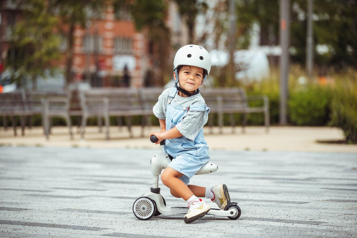 HULAJNOGA DLA DZIECI HIGHWAYKICK 1 - jasnoszary, Trend, tworzywo sztuczne/metal (24/37/55cm) - Scoot and Ride