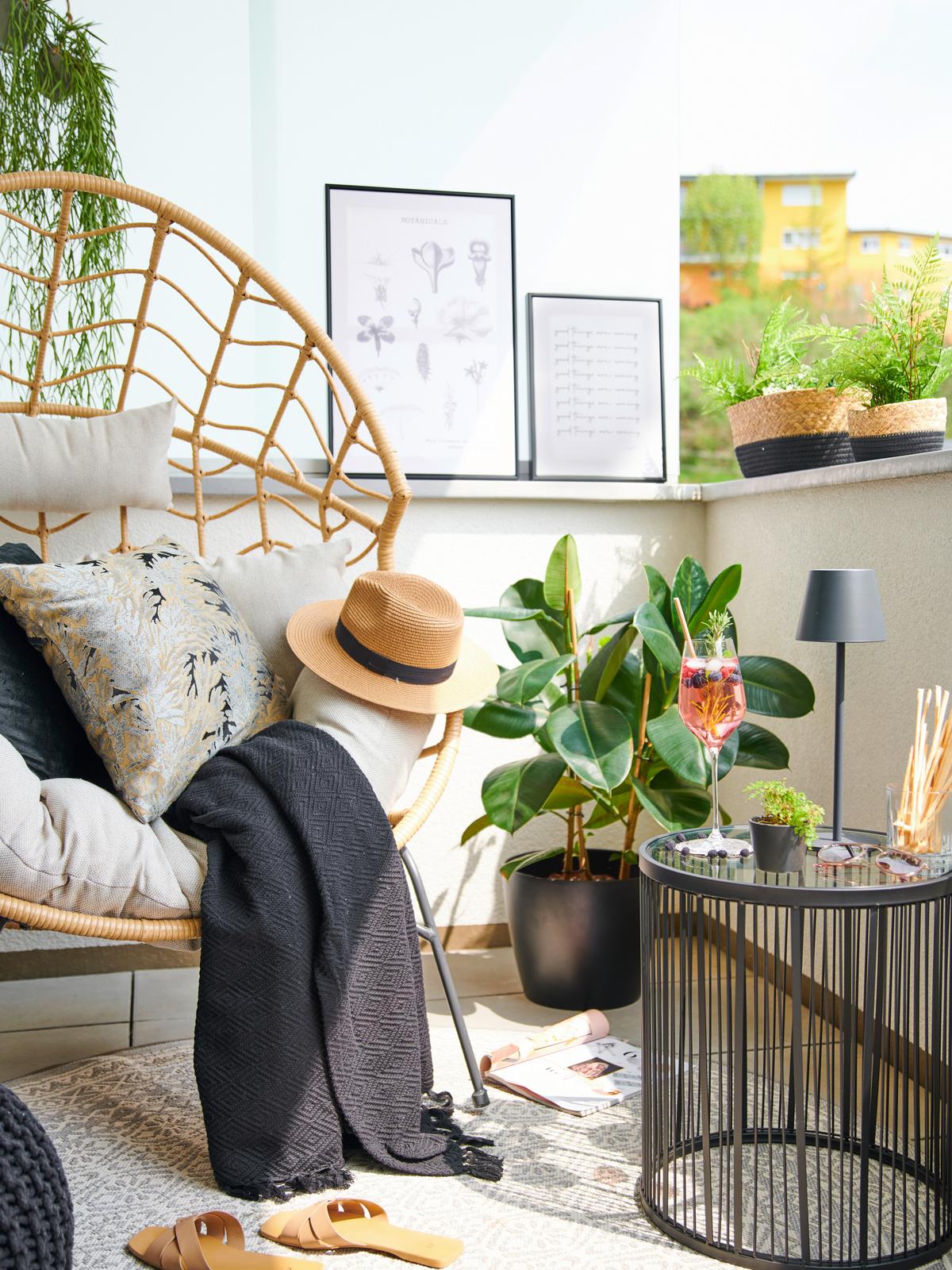 Gartenmuschel Marike in Natur/Schwarz/Beige - Beige/Schwarz, Modern, Kunststoff/Textil (98/146/95cm) - Mömax