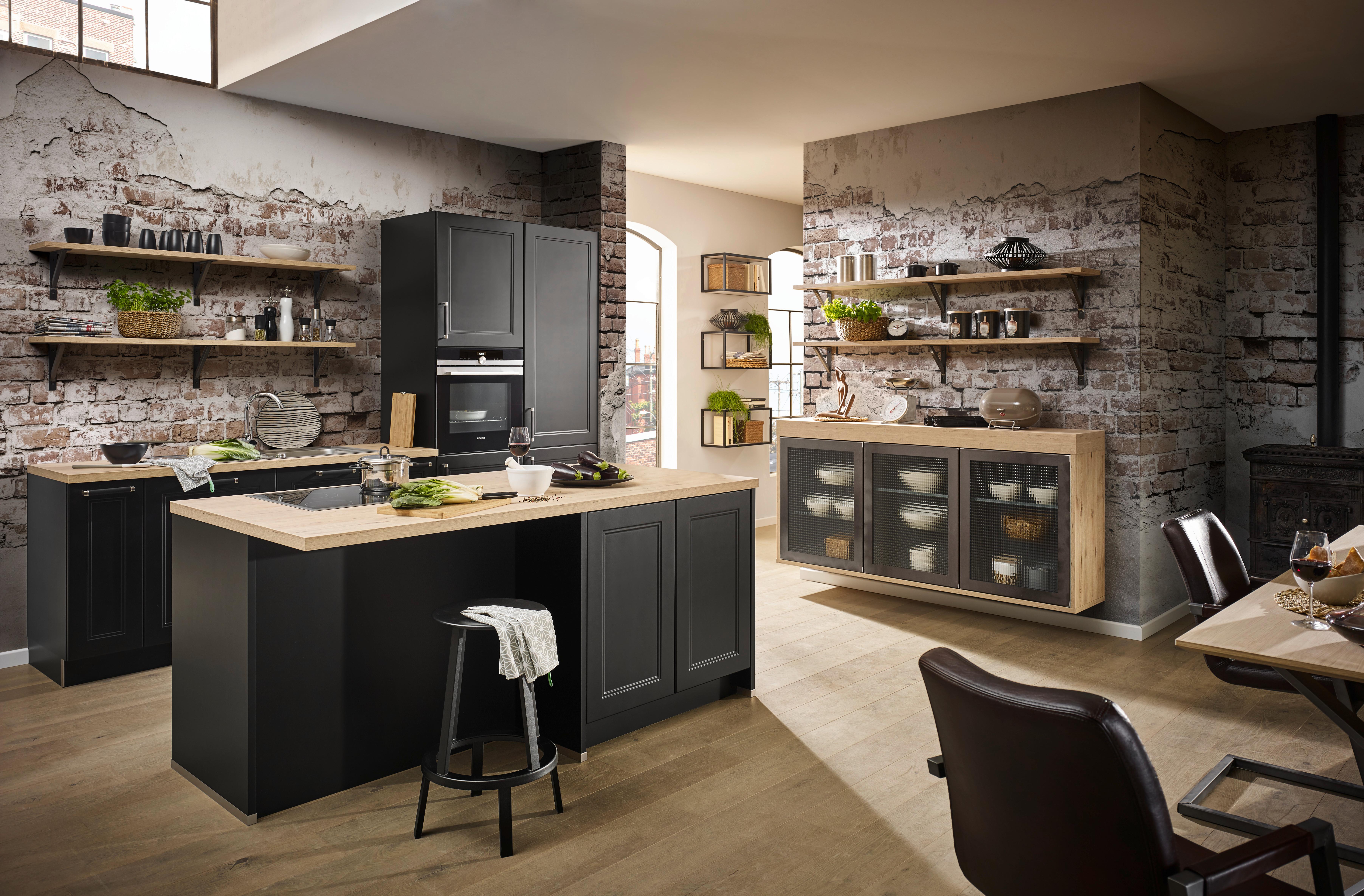 Einbauküche Windsor Lack in Schwarz - Schwarz, ROMANTIK / LANDHAUS, Holzwerkstoff - Nolte Küchen